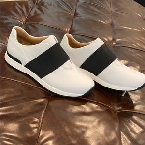 Vionic Casual Athletic Shoes - Sz 7